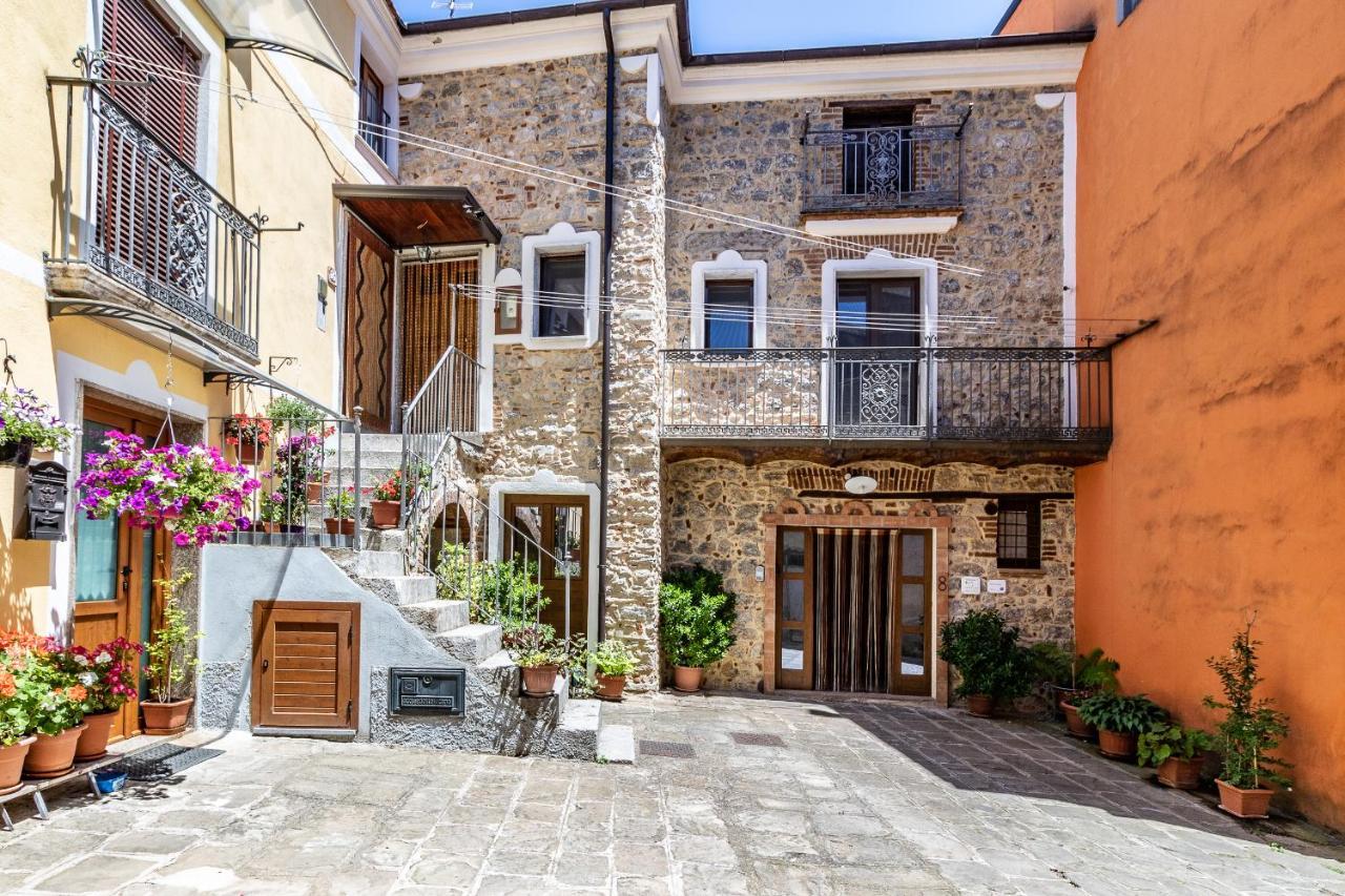 דירות Sarconi Casa Vacanze 'Zia Lucia' מראה חיצוני תמונה