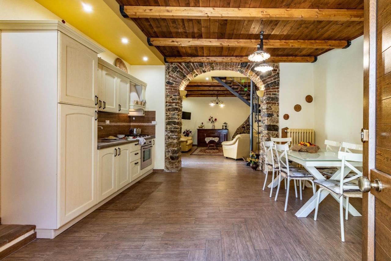 דירות Sarconi Casa Vacanze 'Zia Lucia' מראה חיצוני תמונה