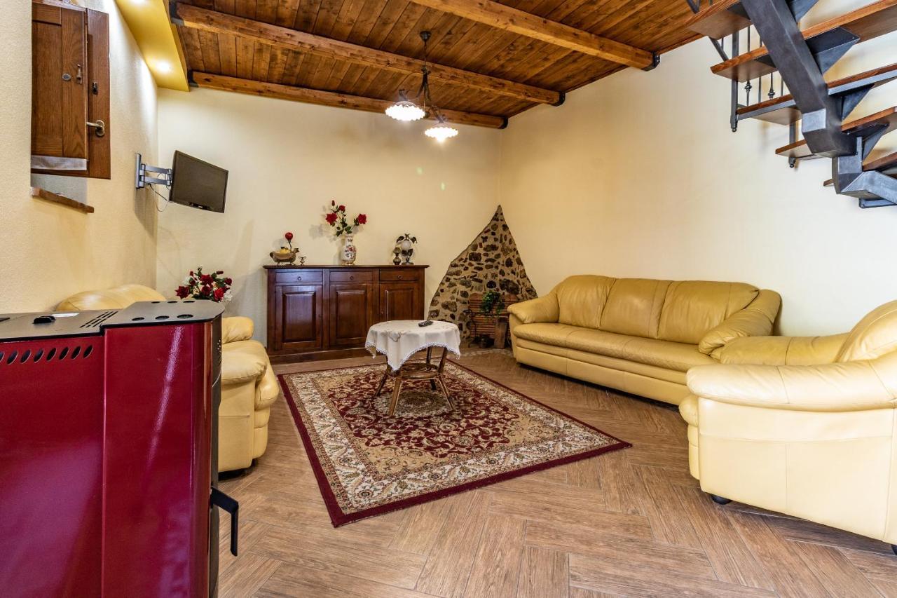 דירות Sarconi Casa Vacanze 'Zia Lucia' מראה חיצוני תמונה