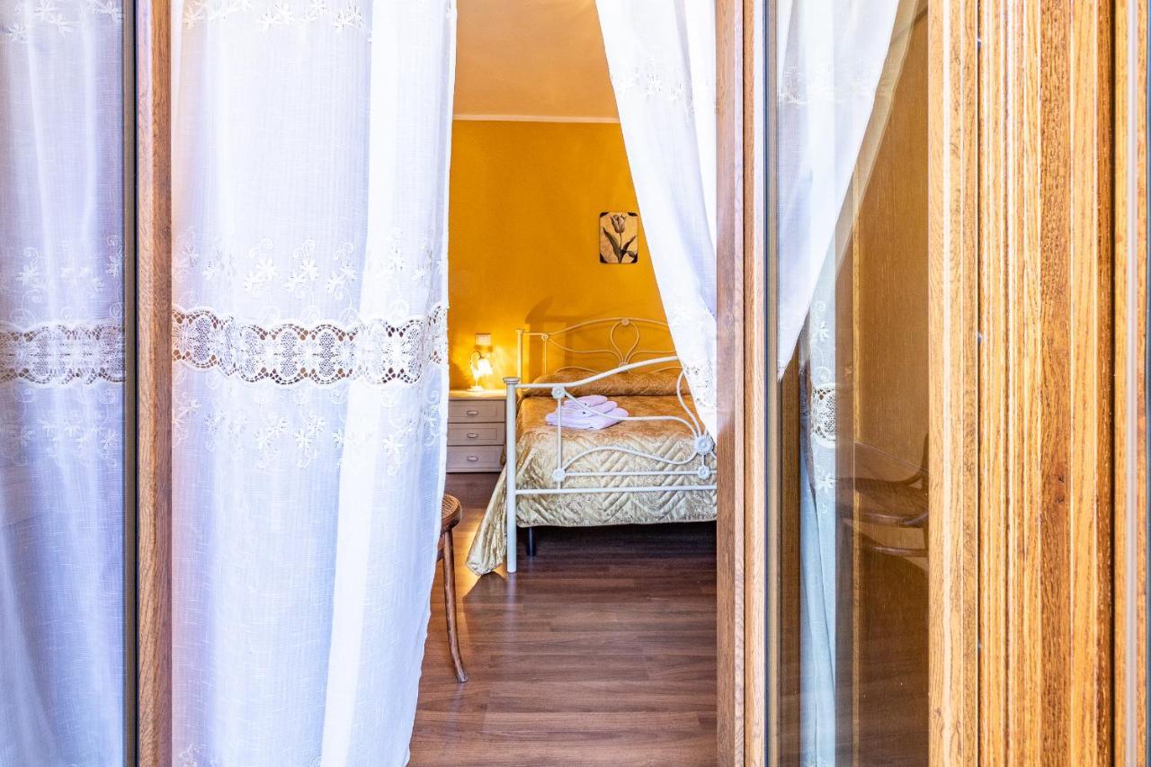 דירות Sarconi Casa Vacanze 'Zia Lucia' מראה חיצוני תמונה