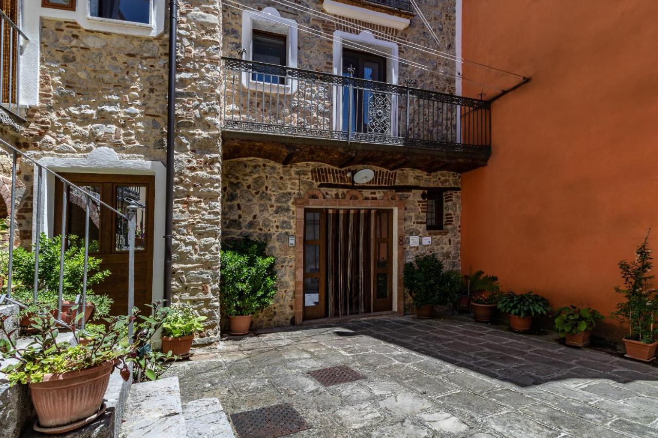דירות Sarconi Casa Vacanze 'Zia Lucia' מראה חיצוני תמונה